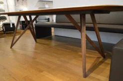 Esstisch Seito Nussbaum Massiv Geölt mit Splintanteil