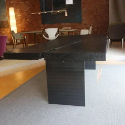 Esstisch SK 01 Monolith Platte Eiche Geköhlt Natur Geölt Schwarz Gestell Rohstahl