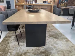 Esstisch Sky Natural Holzoberfläche Gewachst Gestell Natureisen Schwarz Lackiert