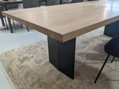 Esstisch Sky Natural Holzoberfläche Gewachst Gestell Natureisen Schwarz Lackiert