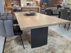 Esstisch Sky Natural Holzoberfläche Gewachst Gestell Natureisen Schwarz Lackiert