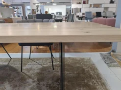 Esstisch Sky Natural Holzoberfläche Gewachst Gestell Natureisen Schwarz Lackiert