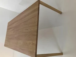 Esstisch Slic Massivholzplatte Eiche Oberfläche Geölt Beine Aluminium Furniert