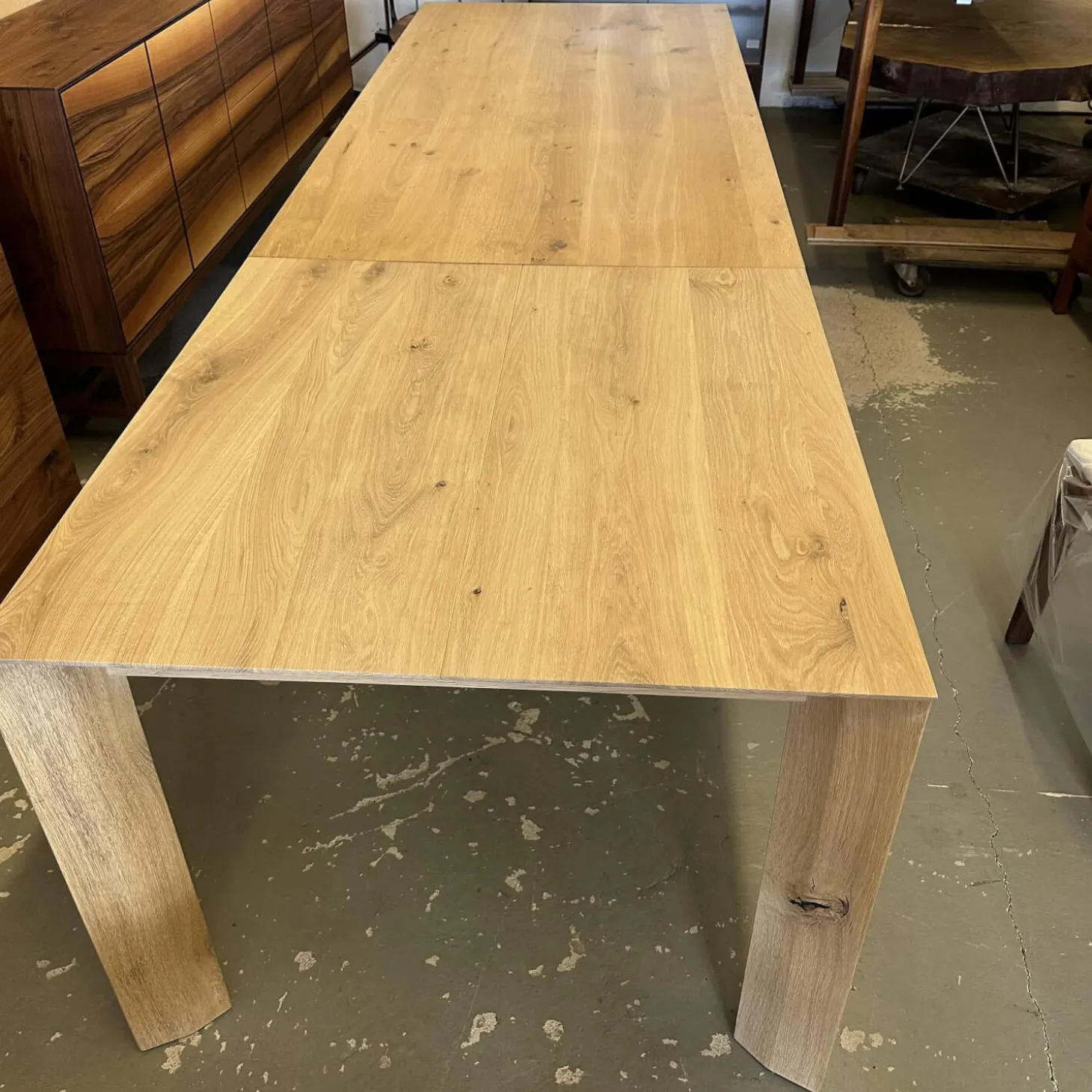 Esstisch SR 1 Light Knorrige Eiche Puro Geölt Äste Mit Zinn Ausgegossen Inklusive Auszug