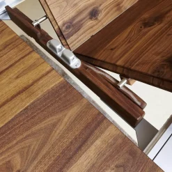 Esstisch SR1 Light Massiv Astnussbaum Geölt Ausziehbar Astlöcher Mit Harz