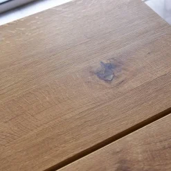 Esstisch Talio 2020 Knorrige Eiche Rustiko Natur Geölt Mittelfuge Äste mit Harz Ausgegossen