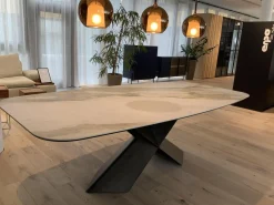 Esstisch Tyron Platte Keramik Marmor Weiß Gestell Metall Bronze Matt