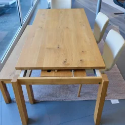 Esstisch Varus Knorrige Eiche Mit Harz Ausgegossen Gestell Stollenfüße Passend Ausziehbar Ohne Stühle Und Bank