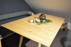 Esstisch V-Cube Wildeiche Rustiko