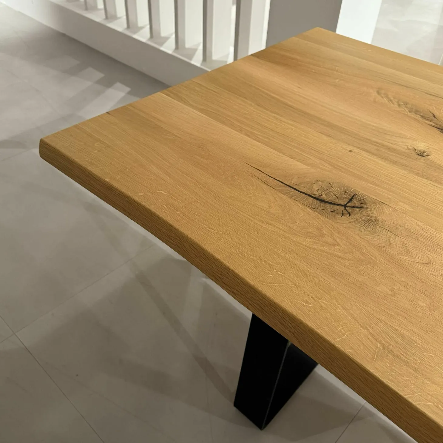 Esstisch Wildeiche Gebürstet Natur Kufengestell Metall Schwarz Lackiert