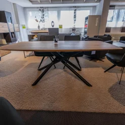 Esstisch WK 852 3 Wildeiche Bianco Geölt Kreuzfuß Gedreht Pulverbeschichtet Schwarz