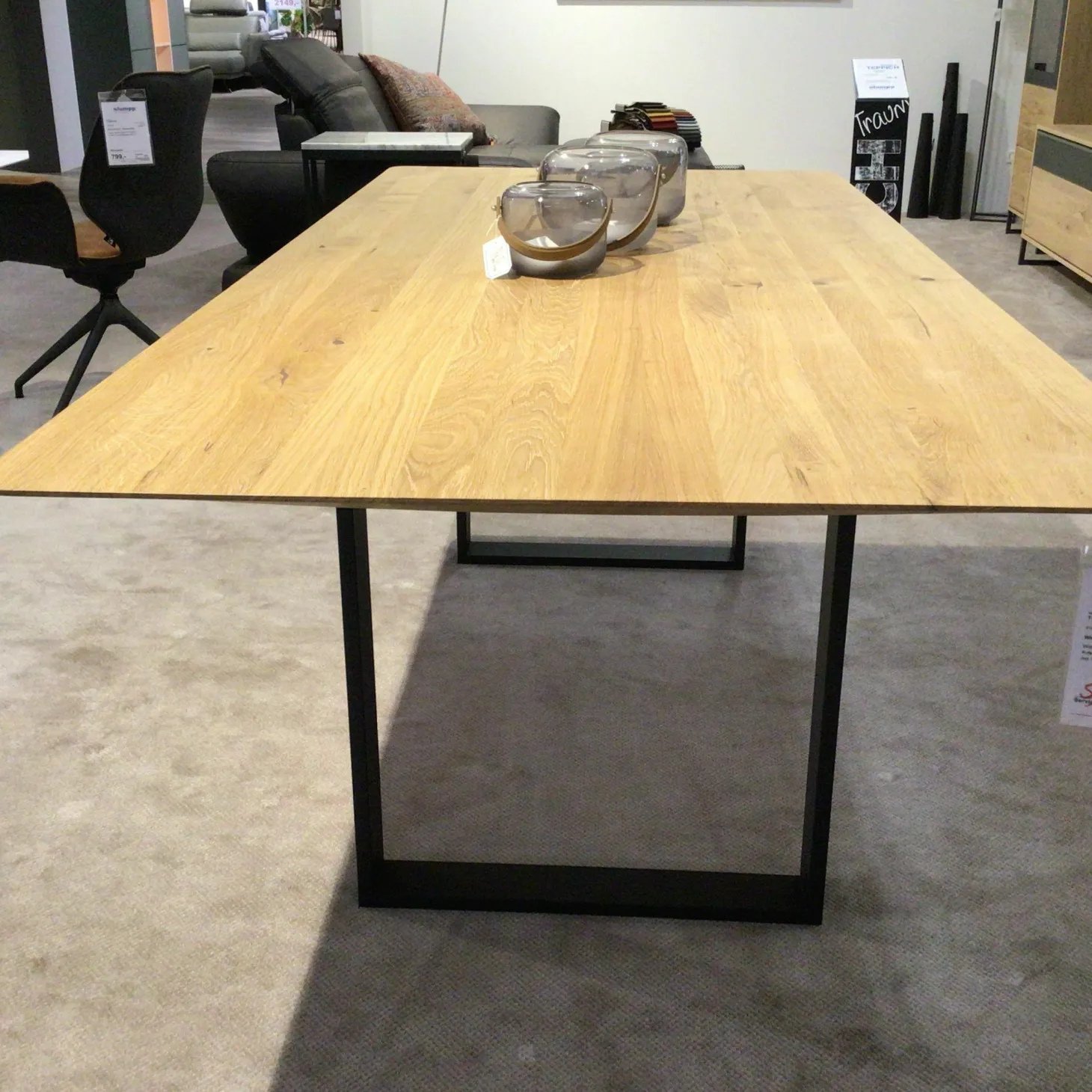 Esstisch WK852-1 PFR1 Wildeiche Bianco Geölt Kufen Schwarz Pulverbeschichtet