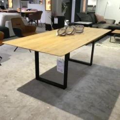 Esstisch WK852-1 PFR1 Wildeiche Bianco Geölt Kufen Schwarz Pulverbeschichtet