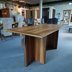 Esstisch Xeno Nussbaum Massiv Ausziehbar