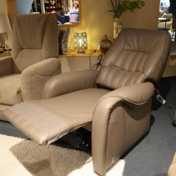 Fernsehsessel Kassel Bezug Leder 71 Torro Vulkan Braun Füße Rollen Kunststoff Schwarz