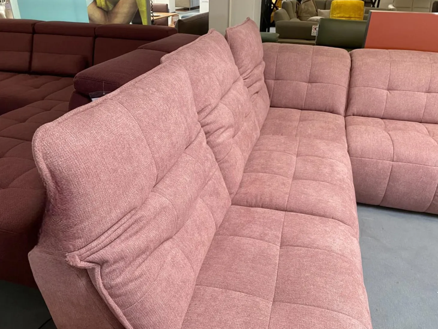 Funktionssofa Tokyo Stoff Amy Altrosa Mit Wall Free Relax-Funktion Und Weiteren Verstellungen