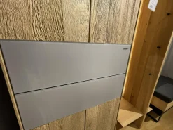 Garderobe 6004 Kerneiche Massiv Natur Gebürstet Braun Riffholzapplikationen Absatz Naturgraues Mattglas Sitzbank Stoff 30/97