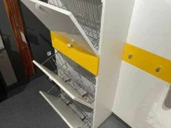 Garderobe MC UNA Weiß Hochglanz 60HG Mit Gelben Akzenten Hochglanz 75HG