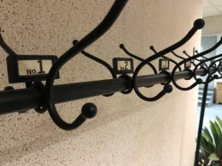 Garderobe Modell 80796 Gym Bench Kunstleder Bordeaux Rot Rahmen Stahl Lackiert Schwarz