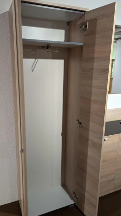 Garderobe Multi Color Una Bardolino Eiche Dekor Absetzung Lava Dekor Grau