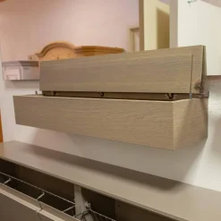 Garderobe Tando Glattlack 408 Terra Grau Beige Eiche Sahara Griffe Metall