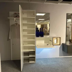 Garderobe Tetrim Lack Reinweiss Rahmen Silberfarbig