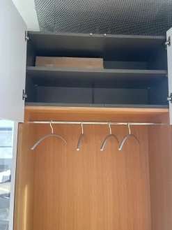 Garderobenschrank Cabin Lack Grau Weiß Innen Melamin 0776 Dunkelgrau Nische Eiche Matt Mit Kissen