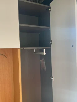 Garderobenschrank Cabin Lack Grau Weiß Innen Melamin 0776 Dunkelgrau Nische Eiche Matt Mit Kissen