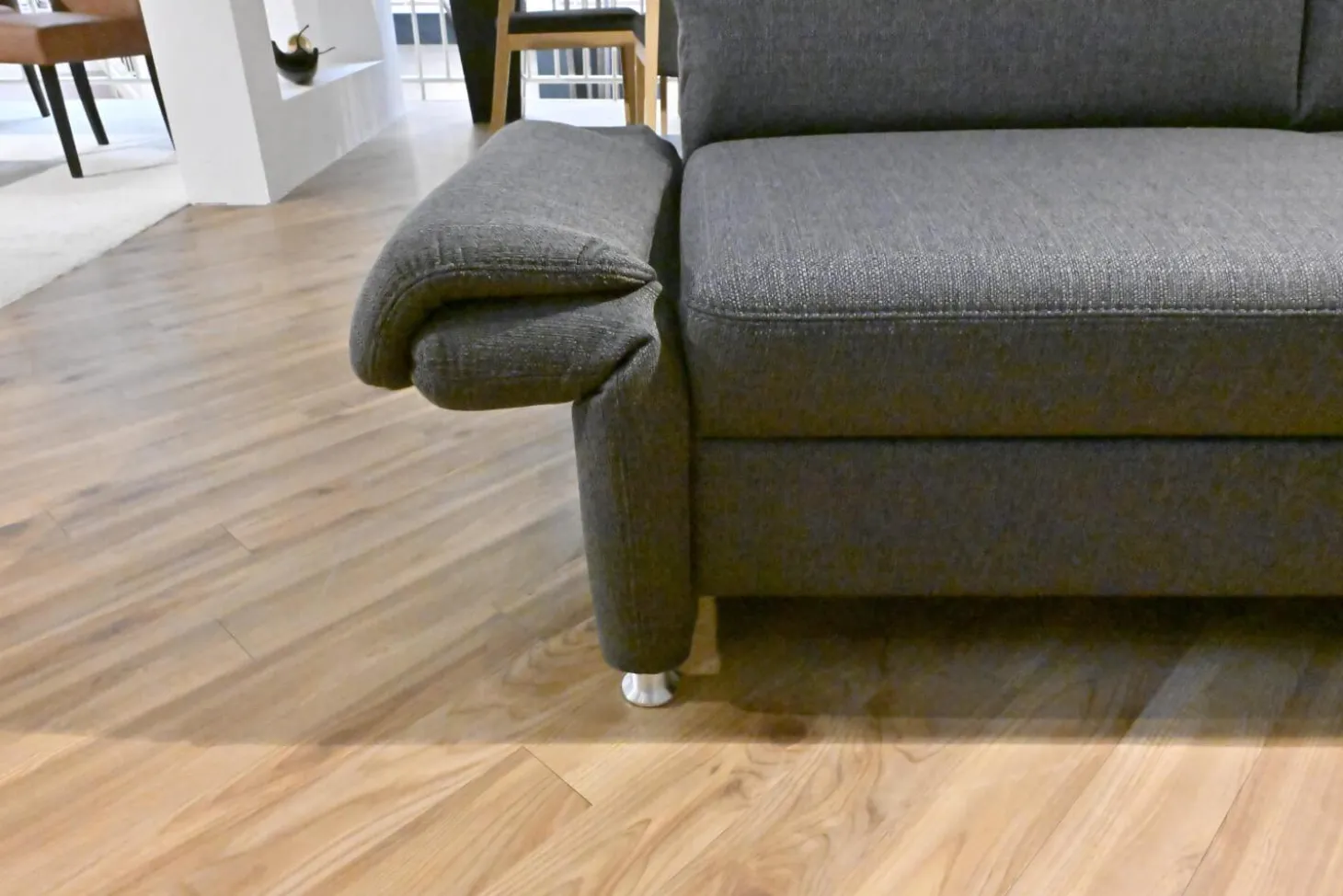 Garnitur 266 System 10 Bezug Stoff 0634 06 Grau Füße Aluminium F566 50 Ohne Kopfstütze Und Sofakissen