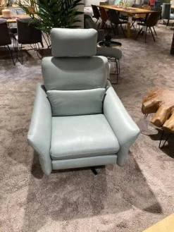 Garnitur 6270 Und 7270 Bezug Leder Longlife Soft 22 Jade Blau Grau Füße Metall Schwarz Inklusive Manuell Ausklappbaren Kopfstützen