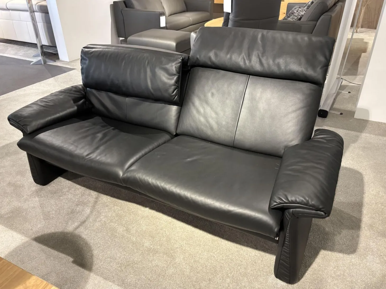 Garnitur Lugano Leder 250.100 Schwarz mit Sessel und Hocker