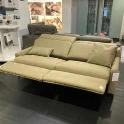Garnitur MR9120 Stoff Lario Olive Grün Füße Stahl Schwarz Matt 2 Sofas