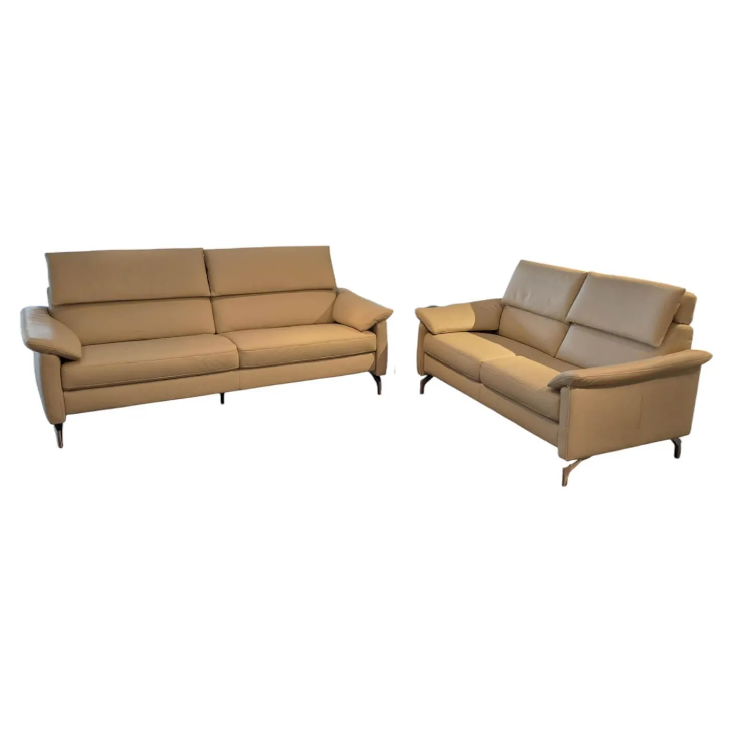 Garnitur Trevi Leder Punch Seidengrau mit Kopfteilverstellung 2 Sofas