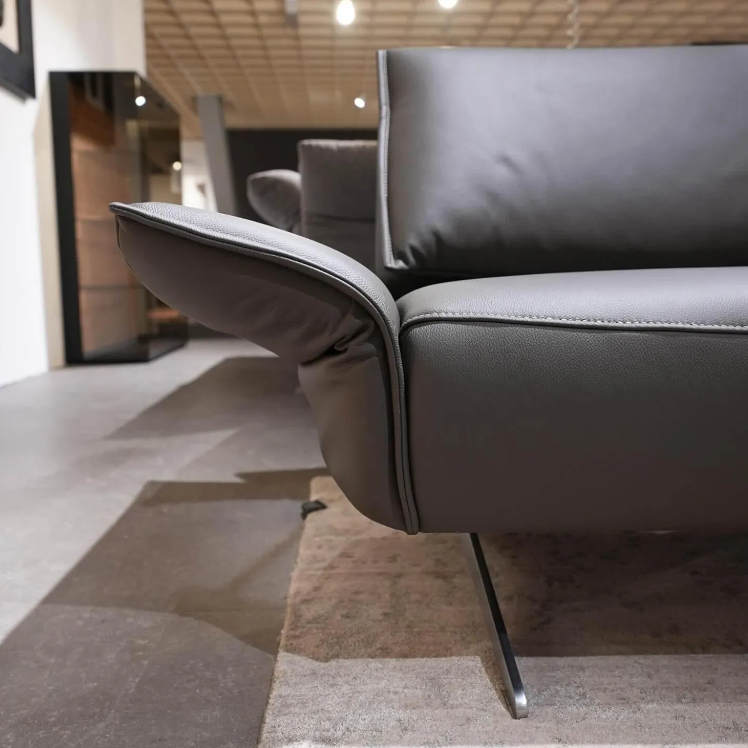 Garnitur Vineto Leder Bull Carbone Faden 1222 Schwarz Inklusive Kissen