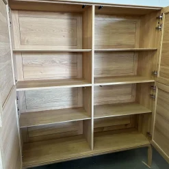 Geschirrschrank Fira Knorrige Eiche Puro Geölt Glas MO 137 Platin Glänzend Grau