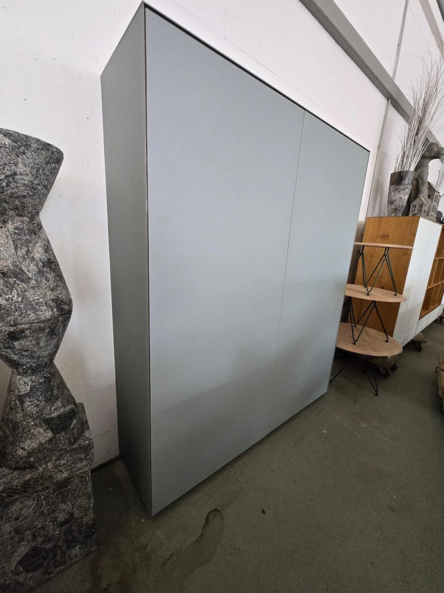 Geschirrschrank Novus Korpus Knorrige Eiche Rustikal Natur Geölt Front Glas Verkehrsgrau Matt Grau