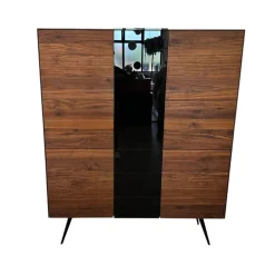 Geschirrschrank Talio Astiger Nussbaum Natur Geölt Glas 9005 Schwarz Glänzend Innen Birke