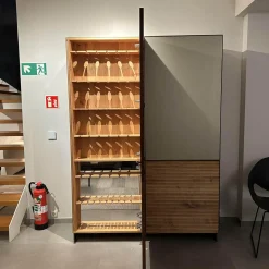 Geschirrschrank Tratum Front Floatglas Platin Matt Grau Korpus Asteiche