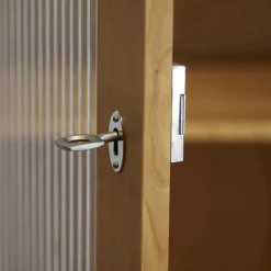 Glasvitrine Kirschbaum Geölt Modell 5176 Mit Riffglas