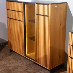 Highboard CRF Stav Asteiche Hell Massiv Geölt Metallkufen Alugriffleisten Schieferschwarz Mit Beleuchtung