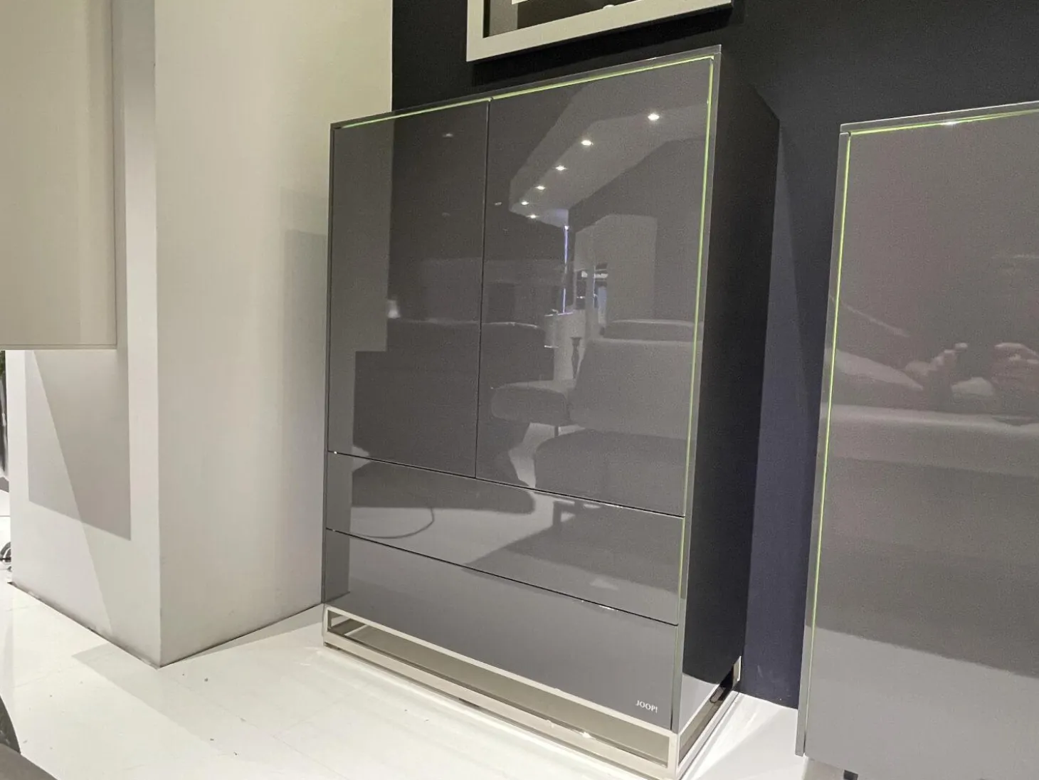 Highboard Gloss Cubic 72182 Front Und Korpus Schiefergrau Grau Hochglanz Kufe Chrome Mit Beleuchtung