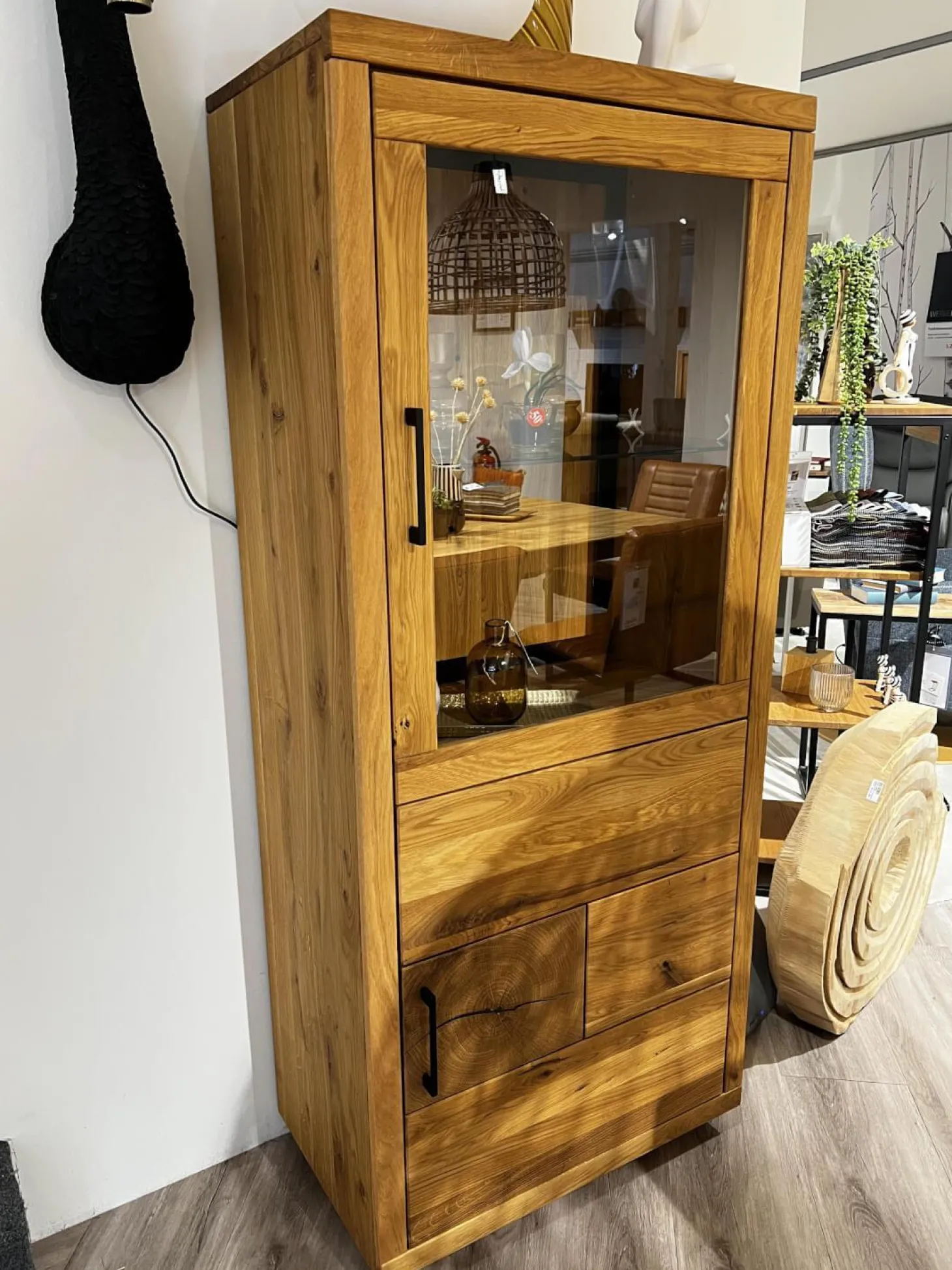 Highboard Hartford Eiche Natur Geölt Rückwand Massiv Sandgestrahlt Mit Hirnholz Inklusive Beleuchtung