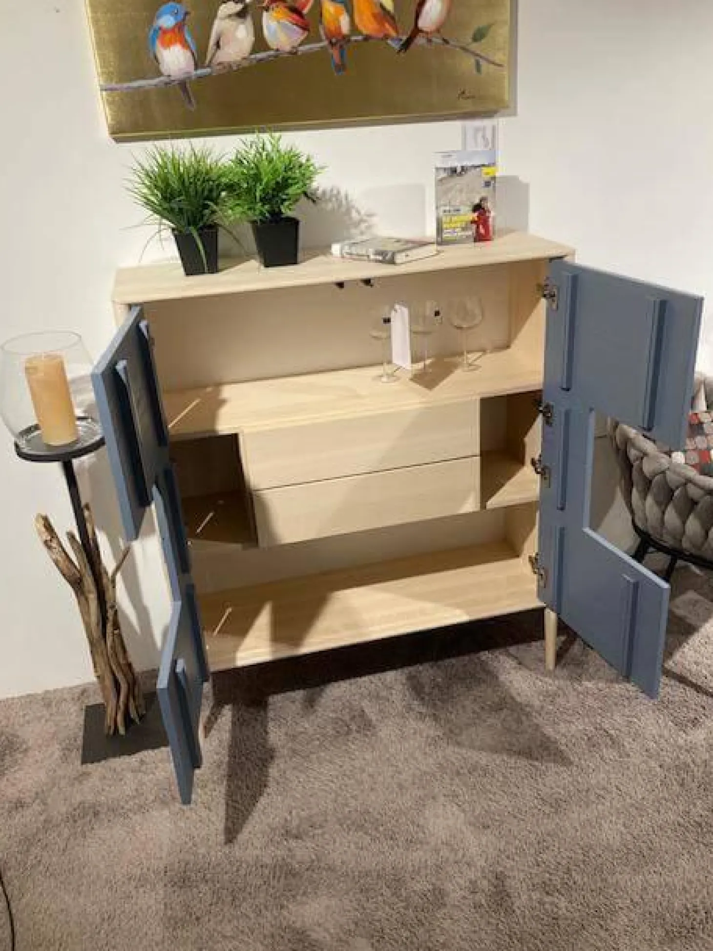 Highboard Juna Esche Massiv Gebürstet Weiß Geölt Und Lack Blaugrau Mit Holzstruktur