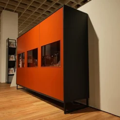 Highboard Kara Frame 73098 Front Lack Ziegelrot Rot Korpus Eiche Graphit Inklusive Beleuchtung