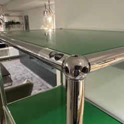 Highboard Pulverbeschichteter Stahl USM Grün Chrom