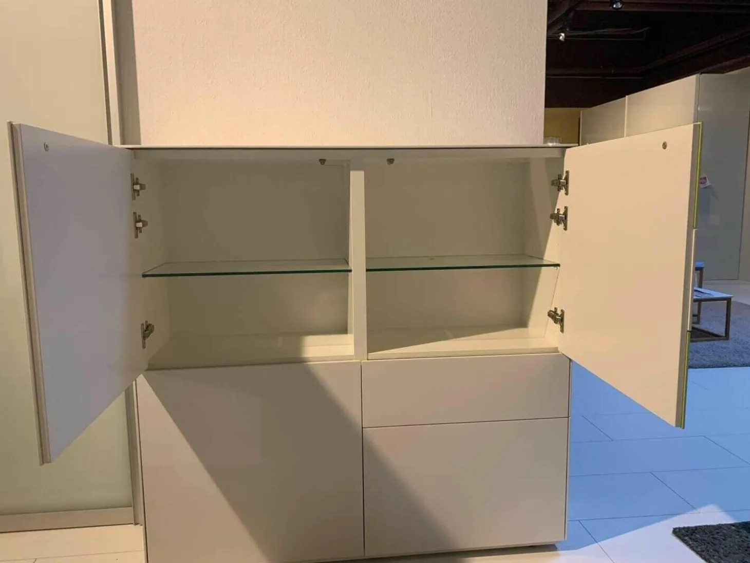 Highboard Soma Weiß Kernnussbaum Lemon