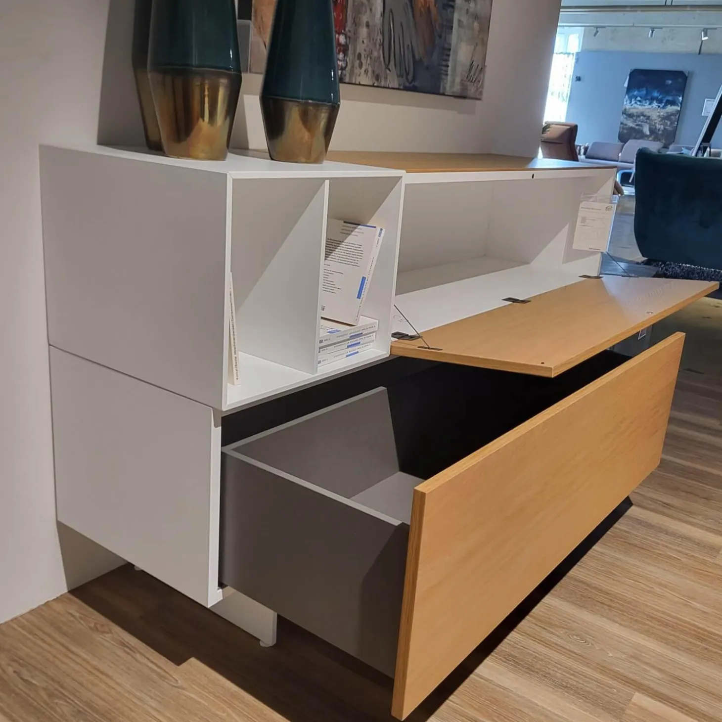 Highboard Wallover Eiche Echtholz Lack Matt Nero Stout Untergestell Metall