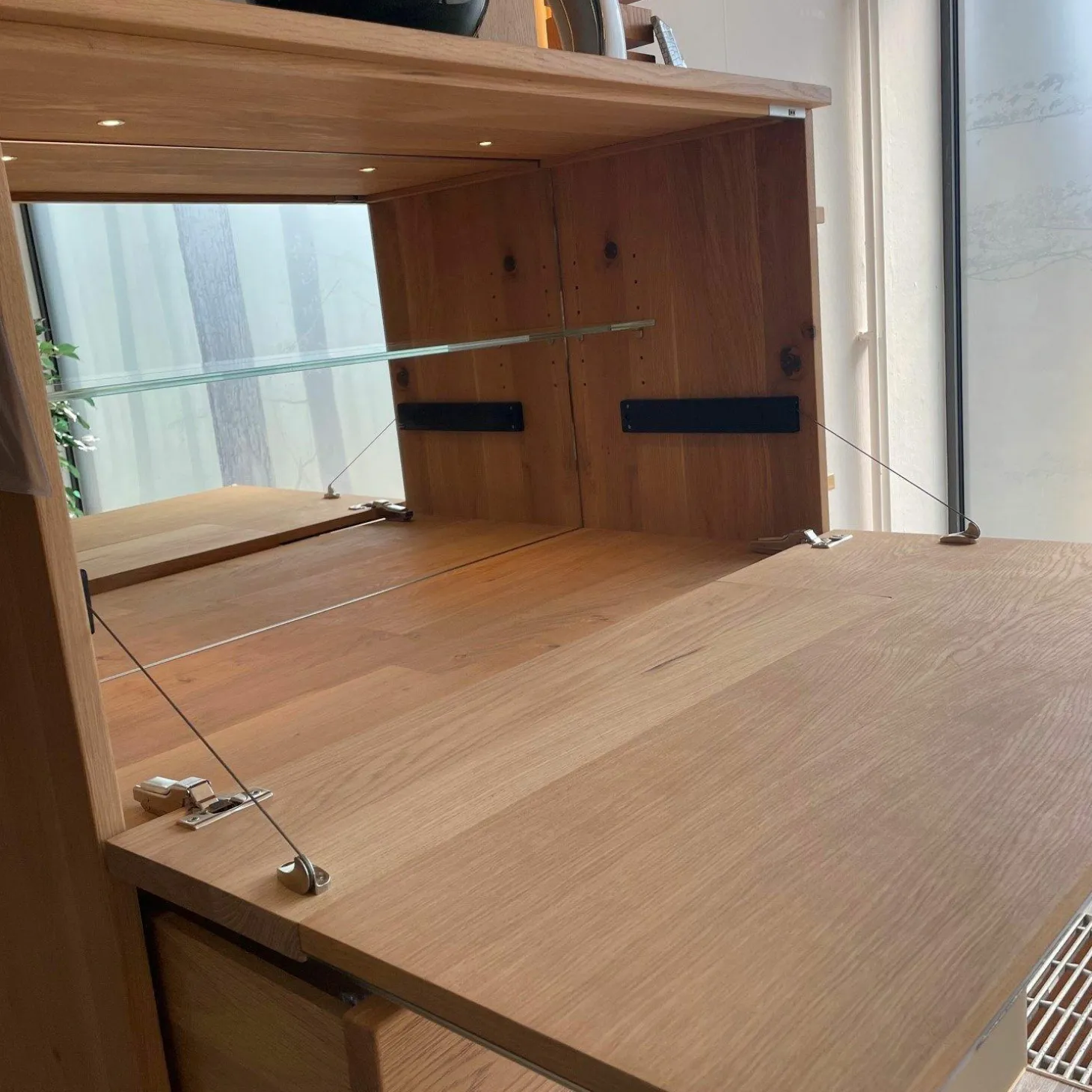 Highboard Waltrop Rustikale Asteiche Bianco Absetzung Glas Matt Bronze Mit Beleuchtung