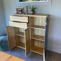 Highboard Wolter Wildeiche mit Akzentbeleuchtung