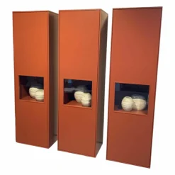 Hängeelement Kombi Kara Frame Lack Ziegelrot Glastür Inklusive Beleuchtung